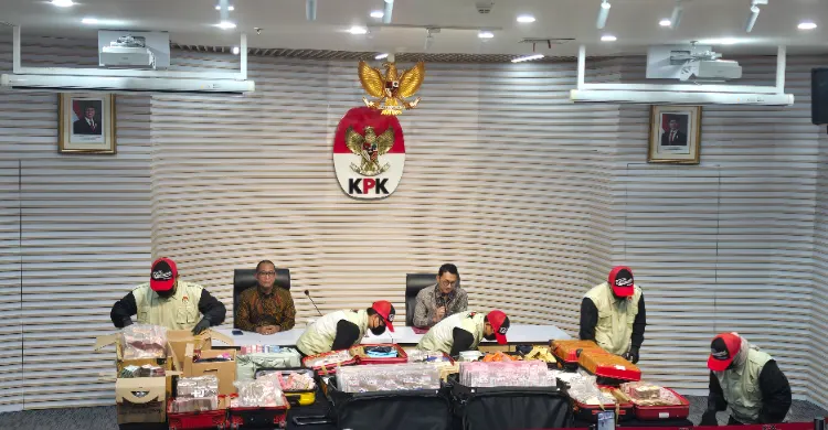 KPK mendalami dugaan keterlibatan Menteri ATR/BPN Nusron Wahid dalam kasus dugaan suap terkait HGB Summarecon